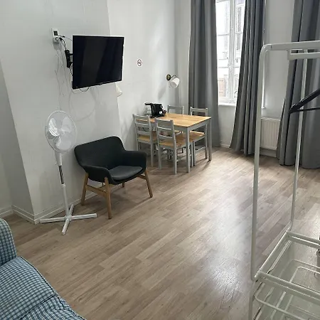 Bed College 3*