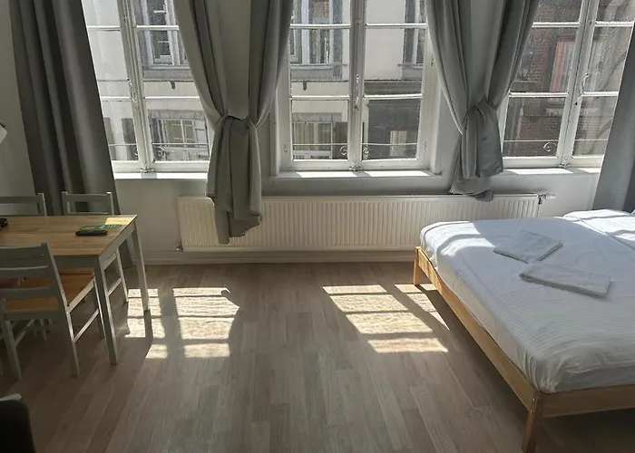 בית הארחה Bed College