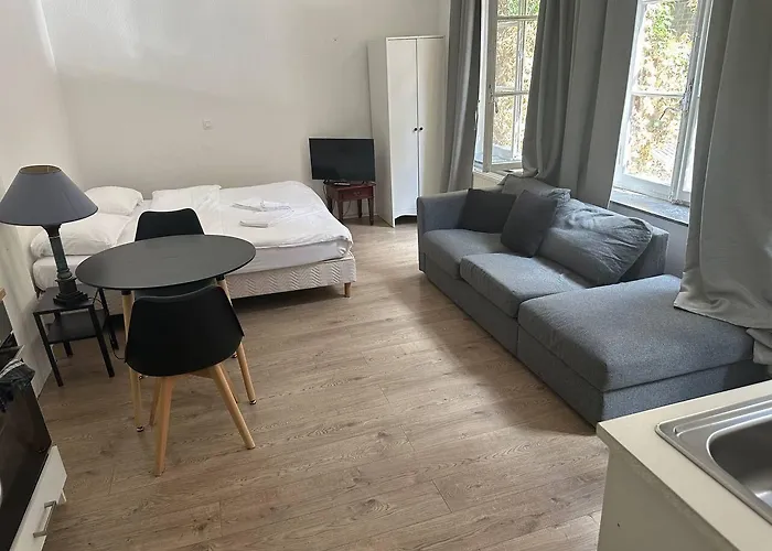 Bed College 3* Namur